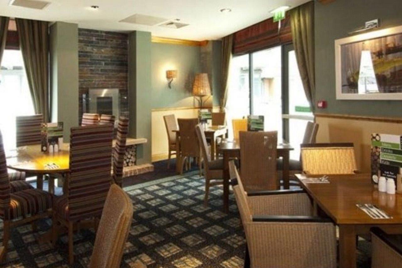 Premier Inn Ashford Central Bagian luar foto